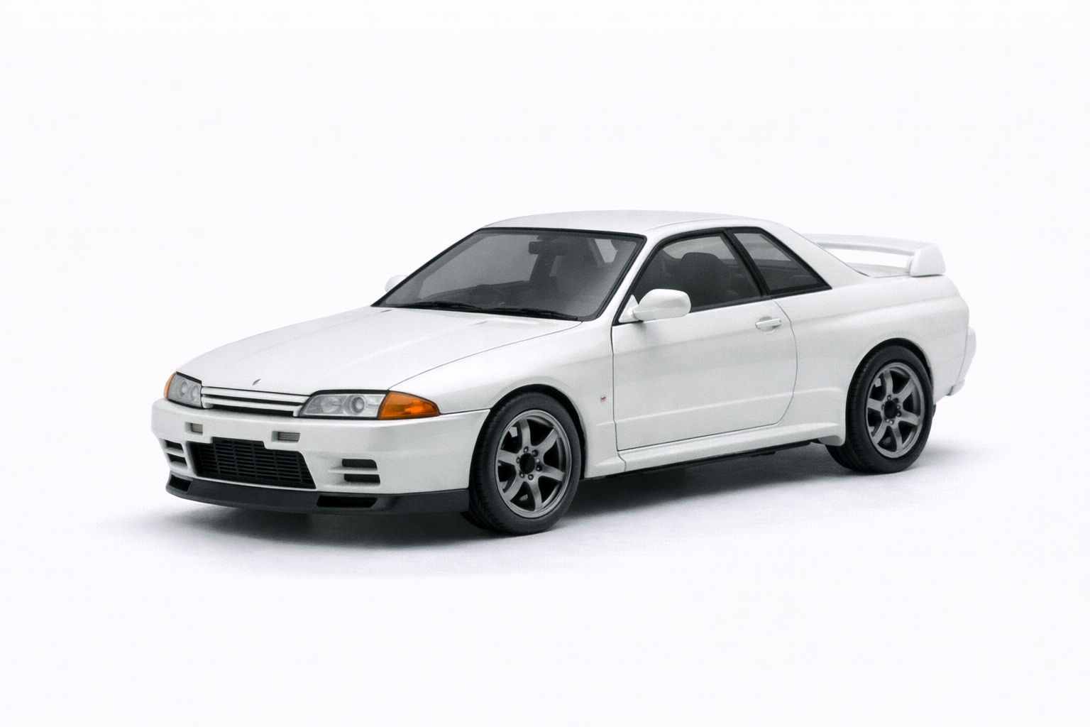 Kyosho Mini-Z AWD – Nissan Skyline GT-R N1 Version (R32) (Weiß)